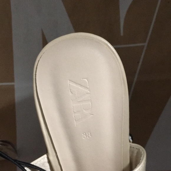 ZARA HEELED STUDDED CLOG MULES SANDALS - Picture 6 of 9